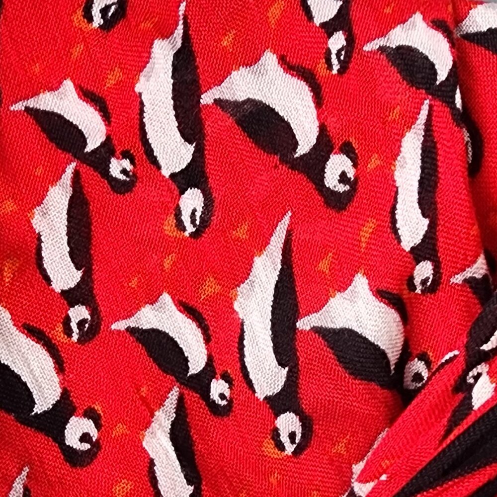 Crown & Ivy Black & Red Oversized Puffin Scarf - Picture 8 of 8